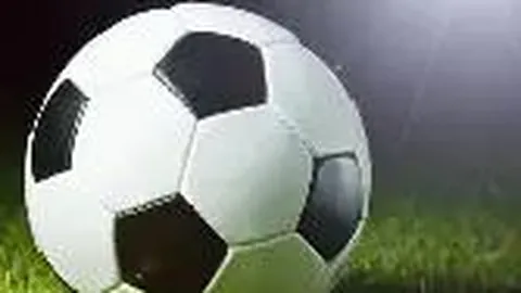 CBA夜战高潮迭起，屡现逆袭奇迹，三冠王与首败者共竞技场